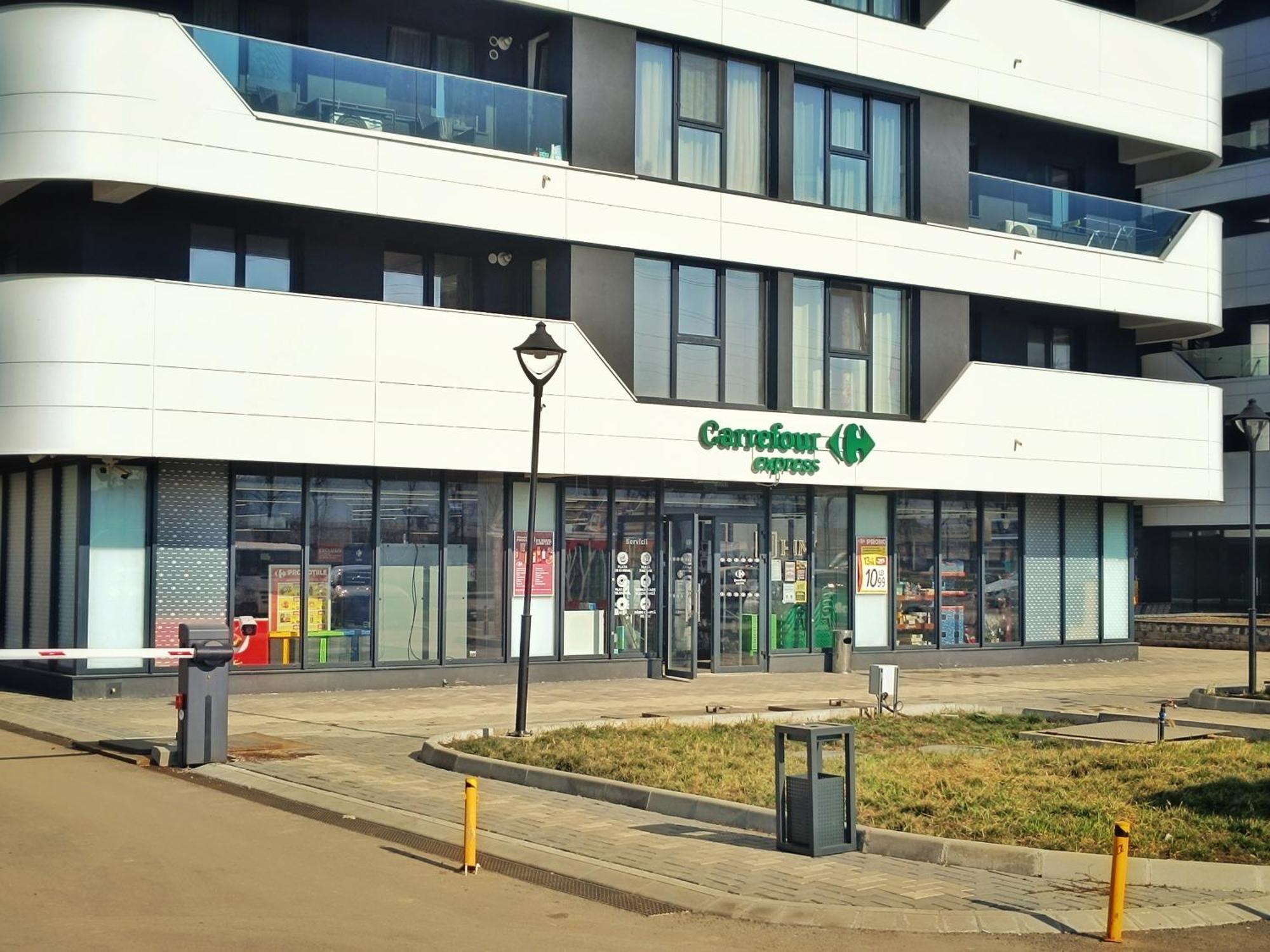 Super Apartments Near Airport With Shop & Free Parking ياش المظهر الخارجي الصورة
