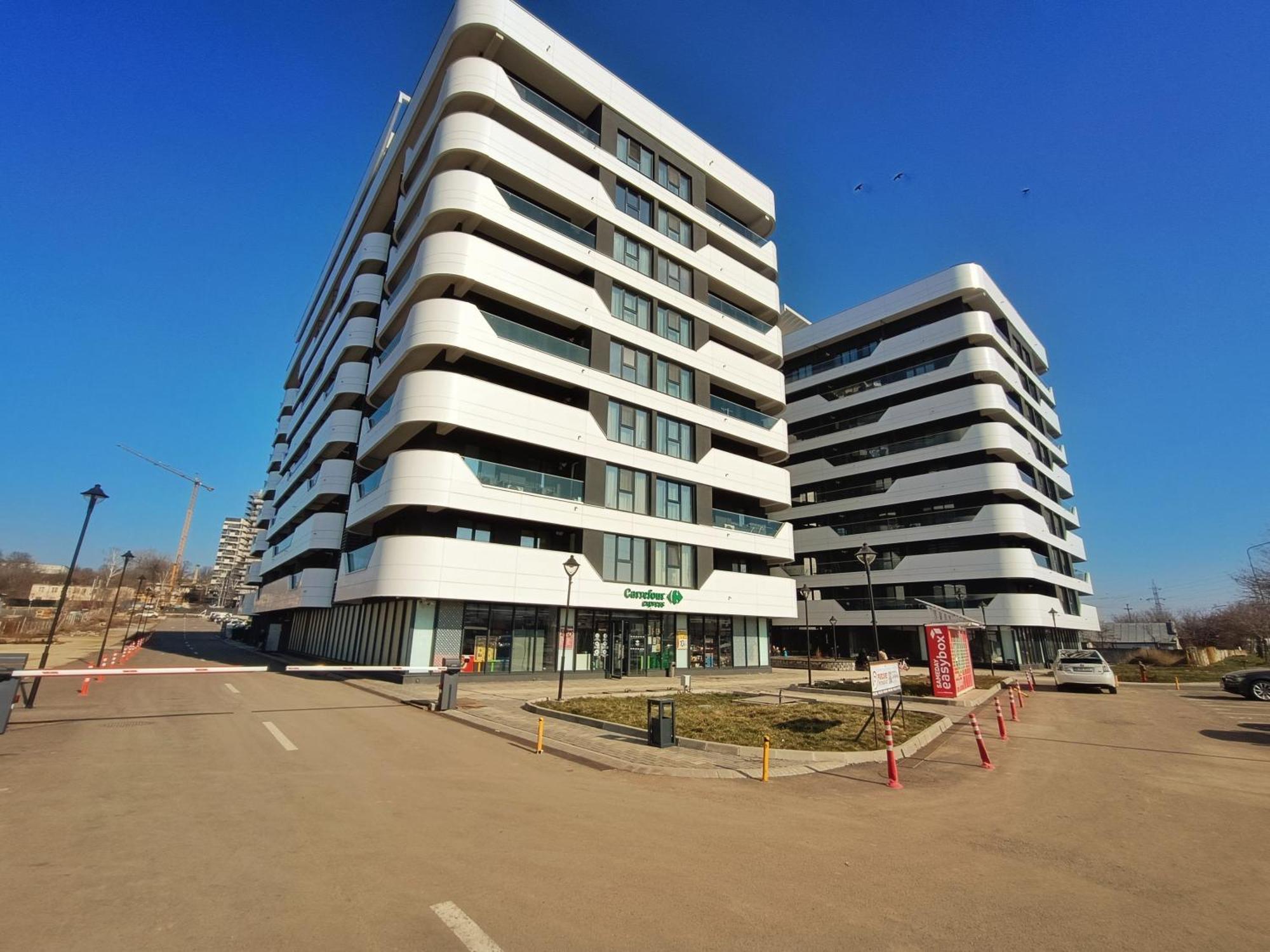 Super Apartments Near Airport With Shop & Free Parking ياش المظهر الخارجي الصورة